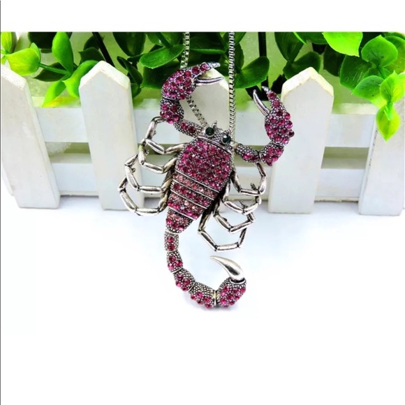 Pink Crystal Scorpion Necklace (Tail Moves) - Picture 4 of 4